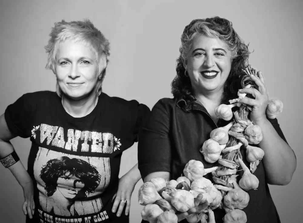 צליל מטוגן - איילת לטוביץ' | אליוט